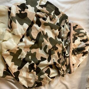 Guess hoodie